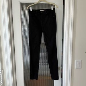 Madewell 9” High Rise Black Skinny Jeans • 27 Tall